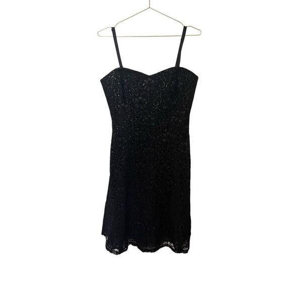 Lauren Ralph Lauren black lace fit and flare dress sz 10 - Picture 1 of 8